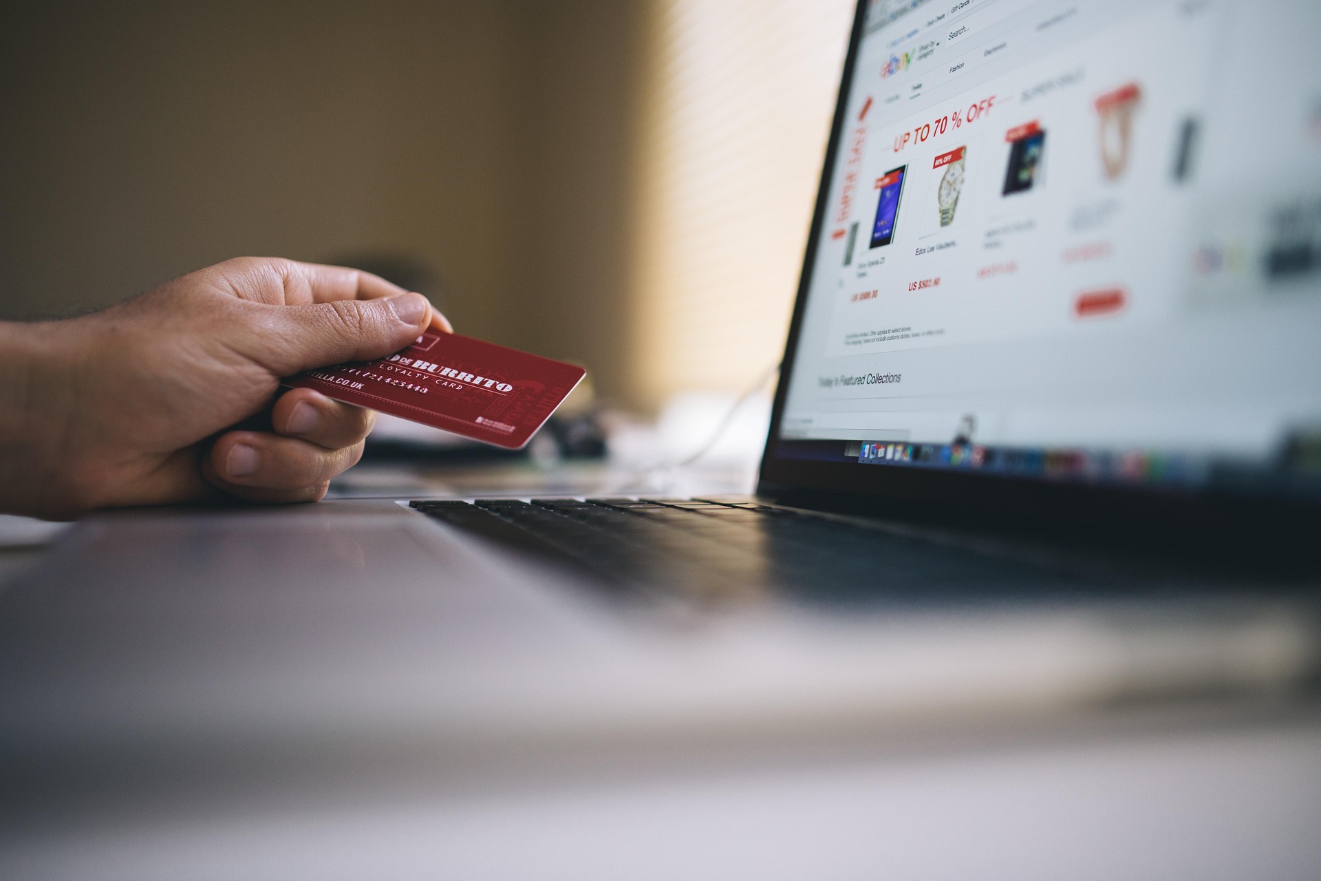 Cyber Liability vs General Liability for Ecommerce